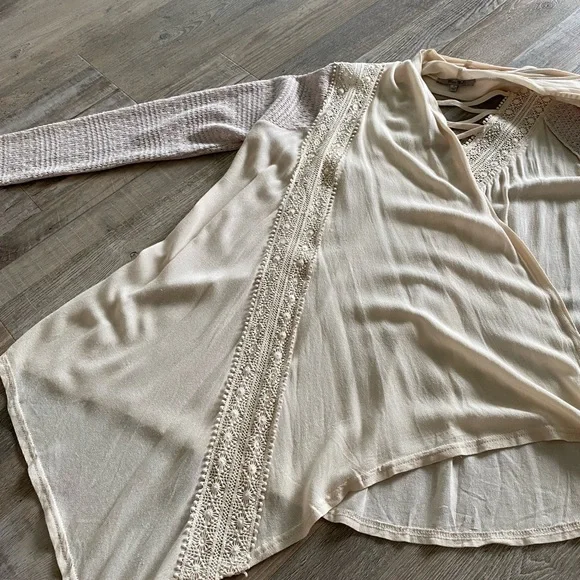 Miss Me Cream Drape Collar Cardigan- Size S - Picture 9 of 16